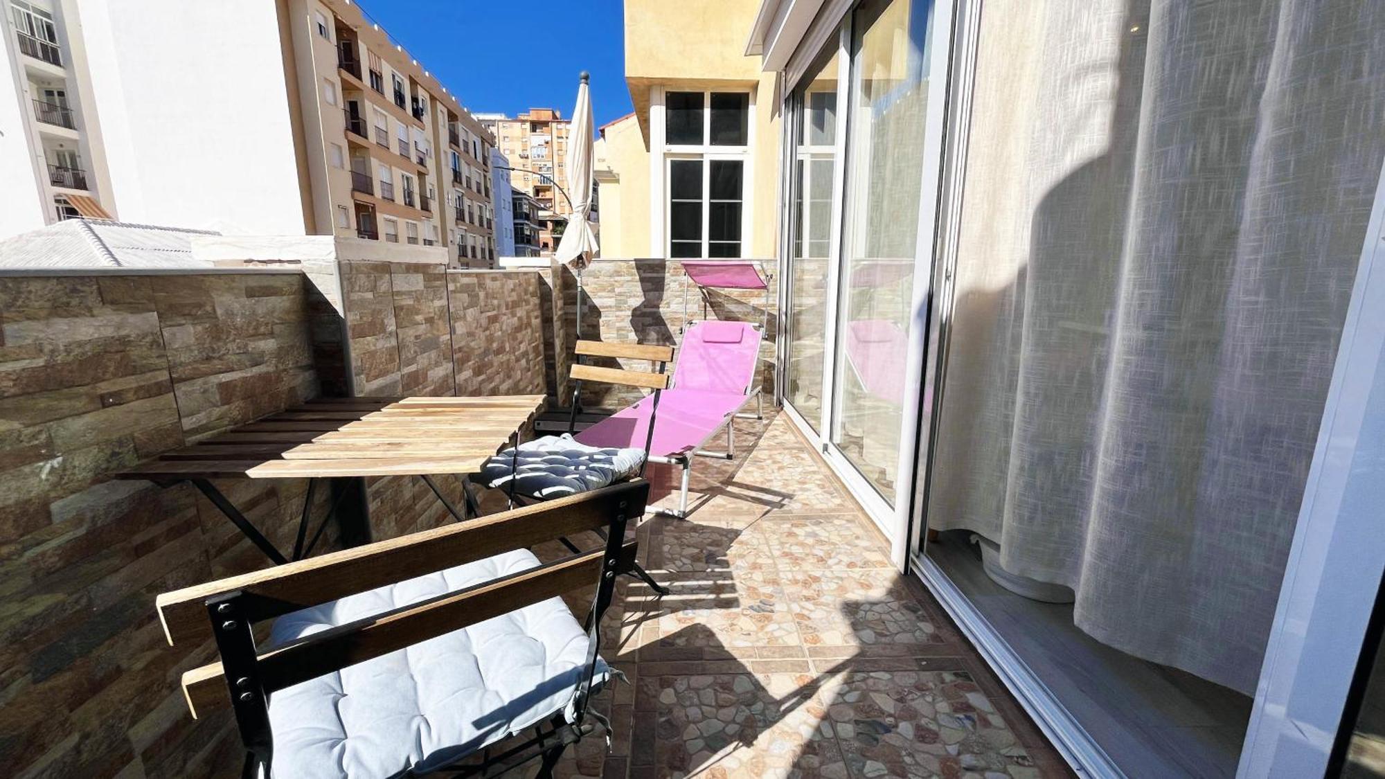 A 5 Minutos De La Playa Con Terraza En Malaga Apartment Ngoại thất bức ảnh