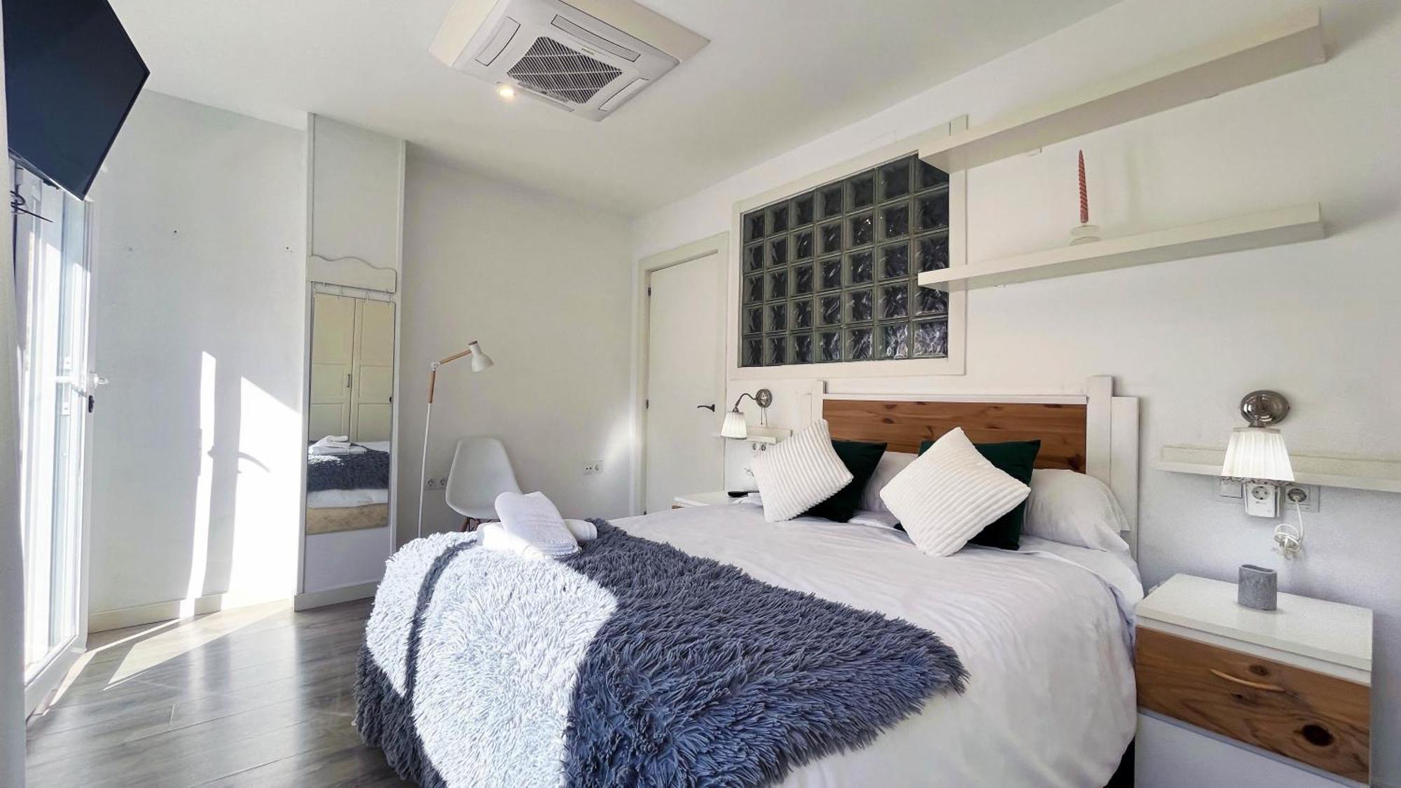 A 5 Minutos De La Playa Con Terraza En Malaga Apartment Ngoại thất bức ảnh